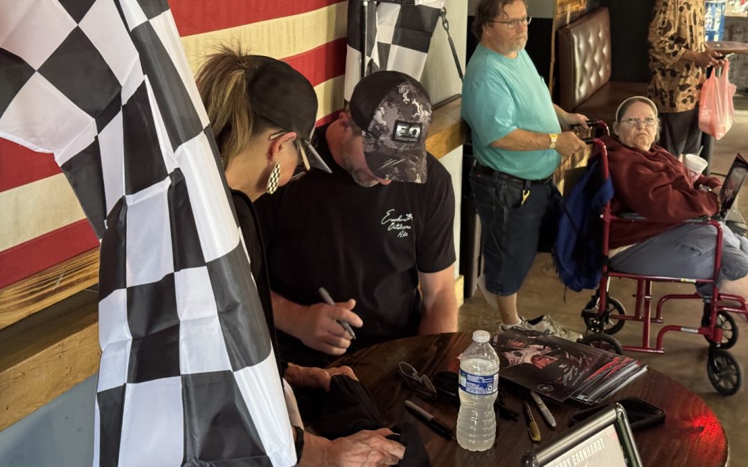 Kerry Earnhardt Autograph Signing